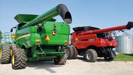 john deere case ih